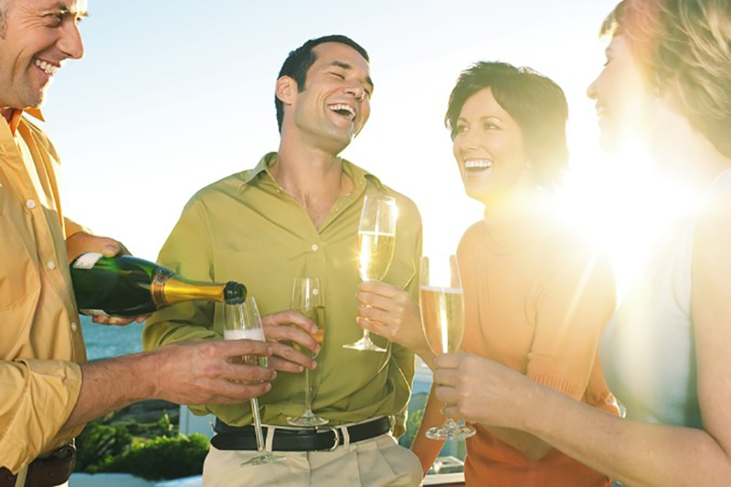 Izwischen ist Champagner ist das „In“-Getränk in ganz Europa. (#5)