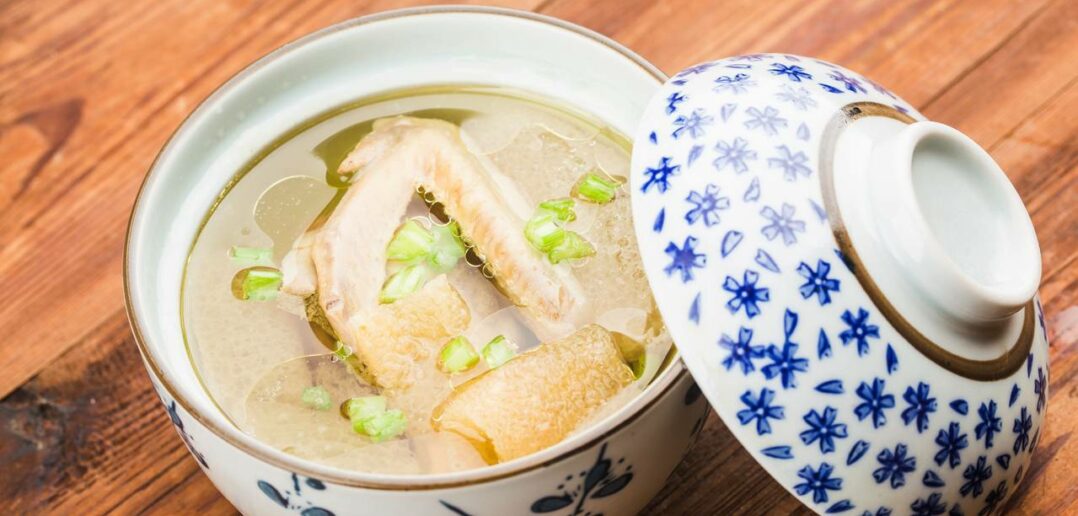 Taubensuppe: Gesund oder Schwachsinn? (Foto: Adobe Stock-dashu83)_