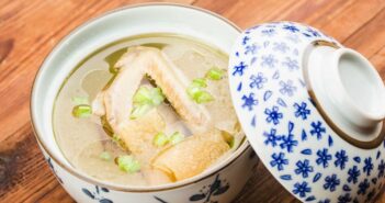 Taubensuppe: Gesund oder Schwachsinn? (Foto: Adobe Stock-dashu83)_