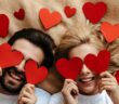 Gründe, warum ich dich liebe, halten die Liebe lebendig (Foto: Adobe Stock-PinkCoffee Studio)