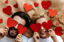 Gründe, warum ich dich liebe, halten die Liebe lebendig (Foto: Adobe Stock-PinkCoffee Studio)