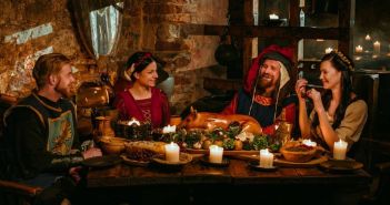 Die Ernährung im Mittelalter: Getreide, Fleisch und Gemüse Das wichtigste Nahrungsmittel im Mittelalter: Getreide (Foto: AdobeStock 169866828 Nejron Photo)