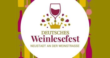 Der Spiegelpalast „Bon Vivant“ – das Herzstück des w.i.n.e.FESTivals Einzigartige Atmosphäre und köstliche Weinspezialitäten beim Deutschen (Foto: Tourist, Kongreß und Saalbau GmbH)