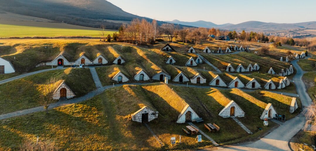 Die edelsten Weinregionen Europas – und wo man ihre Spitzenweine findet (Foto: AdobeStock - Zedspider - 1358787610)